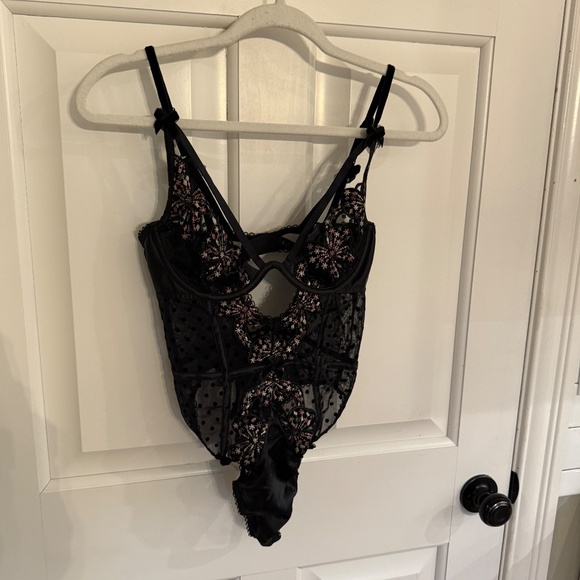 New! For Love and Lemons Caprice Bow Detail Teddy Black 31608 - Picture 6 of 15